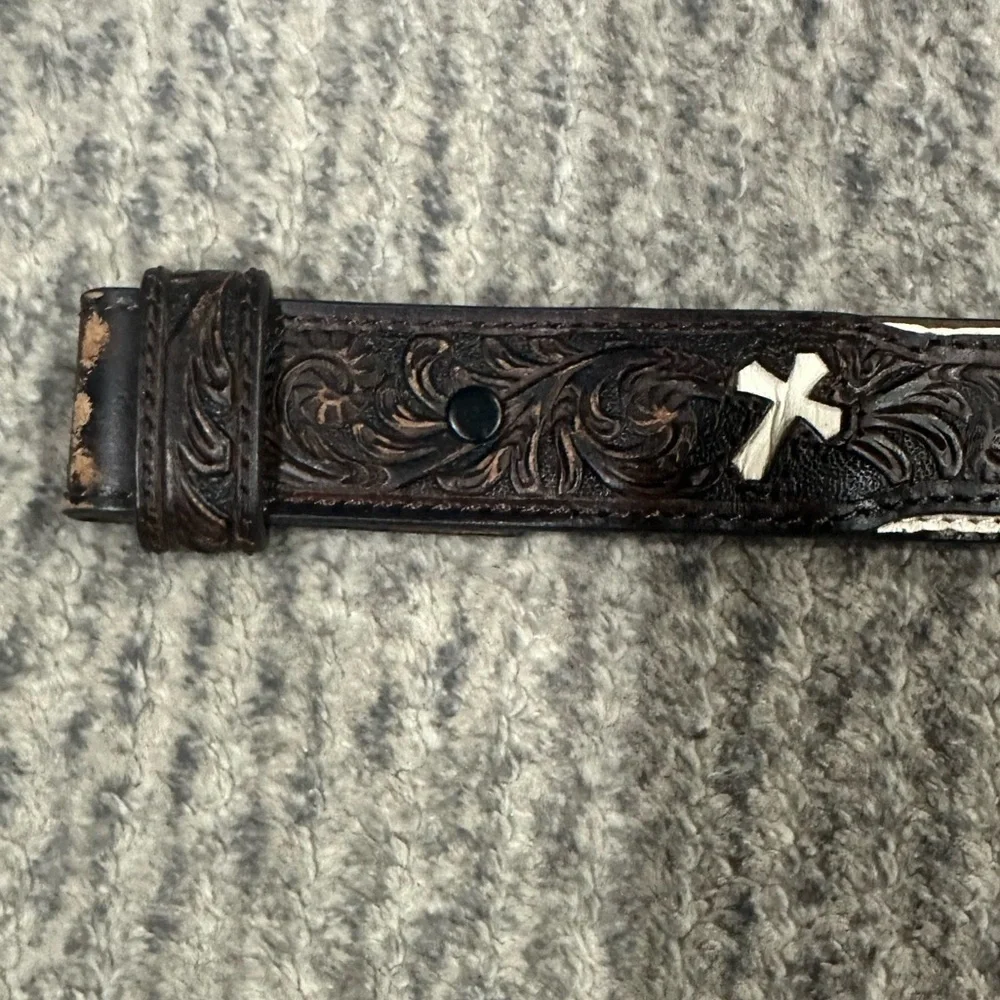 CAVENDER’S Boys Western Cross Belt, size 20